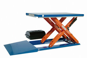 Flachform-Hubtisch, Tragl. 2000 kg,